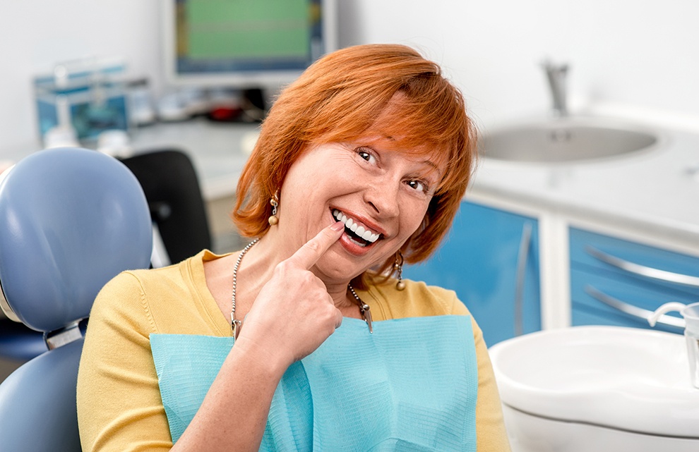 Dental implants that fail may be able to be restored with a dental implant salvage treatment